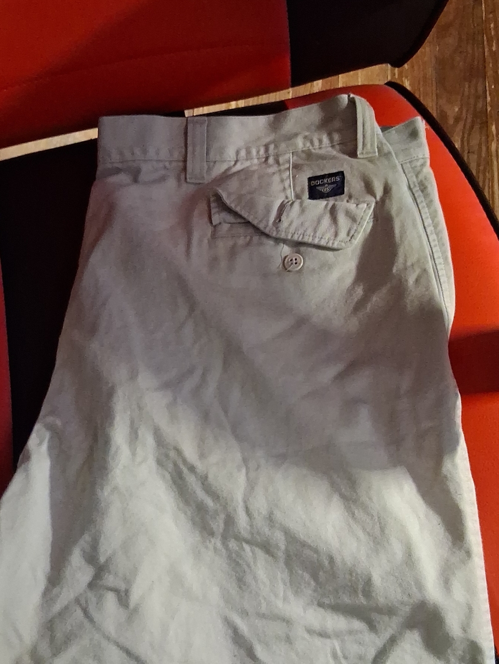 Dockers Men's Light Gray Chinos - Classic Casual Trousers